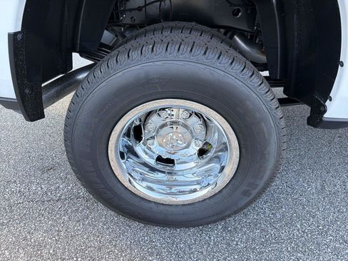 New 2026 RAM 3500 Tradesman AWD/4WD image 16