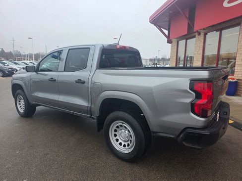 Used 2023 Chevrolet Colorado W/T image 5