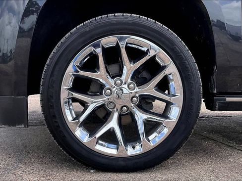 Used 2020 GMC Yukon Denali w/ Denali Ultimate Package RWD image 35
