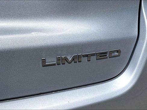 Used 2025 Jeep Compass Limited AWD/4WD image 27