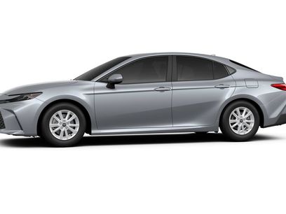 New 2026 Toyota Camry LE w/ Convenience Package