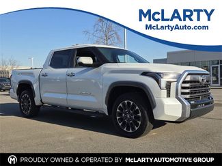 Used 2025 Toyota Tundra Limited video 1