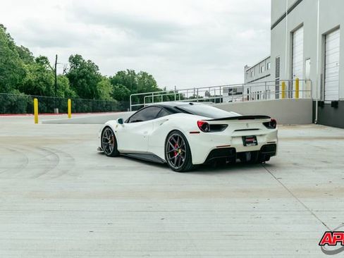 Used 2018 Ferrari 488 GTB RWD image 55