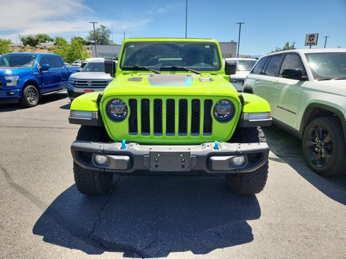 Used 2021 Jeep Wrangler Unlimited Rubicon 4xe w/ Steel Bumper Group AWD/4WD image 3
