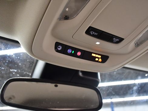 Used 2022 Buick Envision Preferred image 52