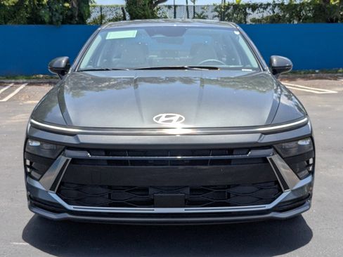 New 2025 Hyundai Sonata SEL image 2