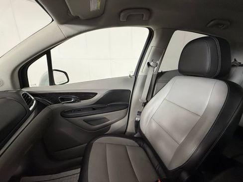 Used 2015 Buick Encore Leather FWD image 18