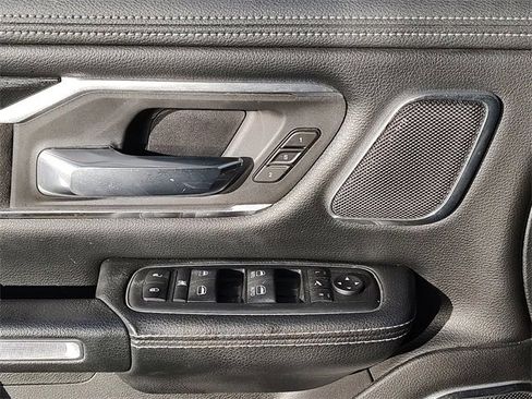 Certified 2020 RAM 1500 Laramie image 28