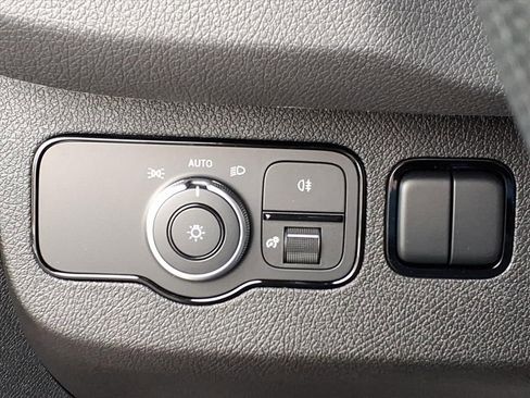 New 2026 Mercedes-Benz Sprinter 2500 image 12