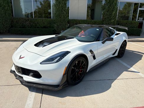 Used 2019 Chevrolet Corvette Grand Sport w/ Battery Protection Package RWD image 1