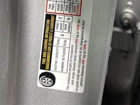 Used 2024 Nissan Pathfinder SL w/ Cargo Package image 16