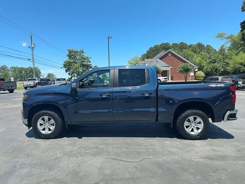 Used 2020 Chevrolet Silverado 1500 LT w/ Convenience Package image 7