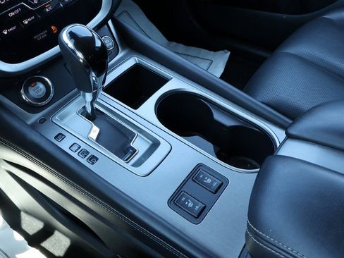 Used 2023 Nissan Murano SL image 15