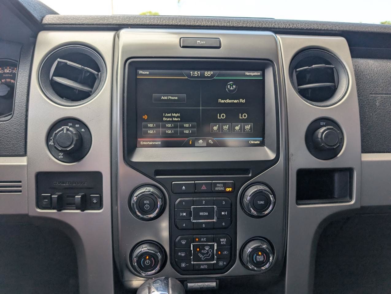 Used 2014 Ford F150 Raptor w/ Equipment Group 801A Luxury AWD/4WD image 16