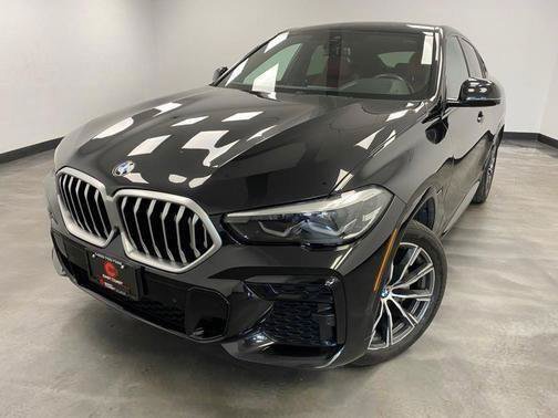 Used 2022 BMW X6 xDrive40i w/ M Sport Package AWD/4WD image 1