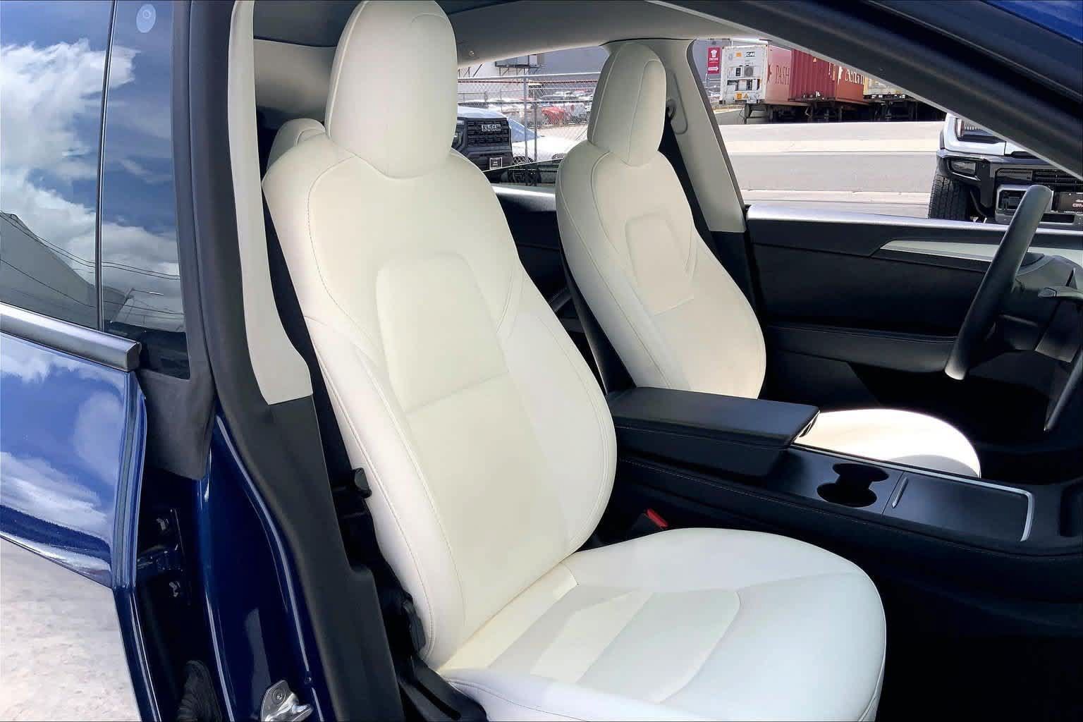 Used 2023 Tesla Model Y Long Range AWD/4WD image 13