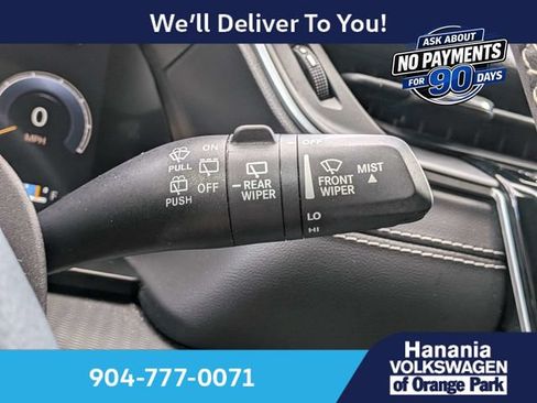 Used 2024 Jeep Grand Cherokee Altitude RWD image 30