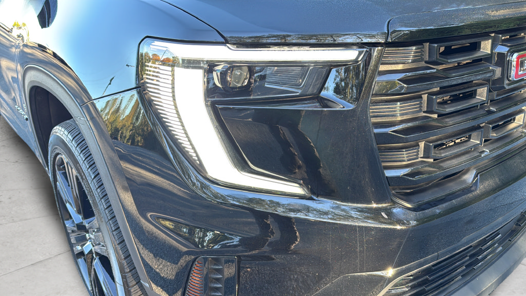 Certified 2025 GMC Acadia Elevation w/ Black Edition FWD image 26