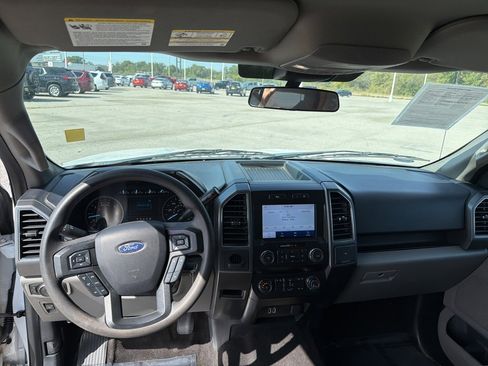 Used 2020 Ford F150 XLT image 35