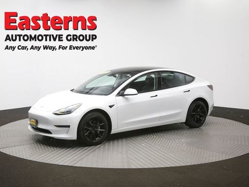 Used 2023 Tesla Model 3 Standard Range image 53
