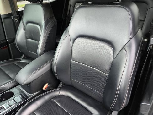 Used 2020 Ford Escape SEL FWD image 16