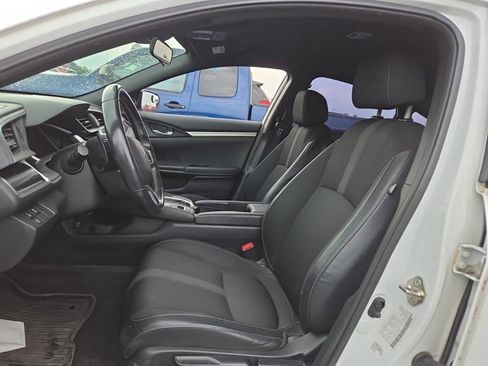 Used 2019 Honda Civic Sport image 8