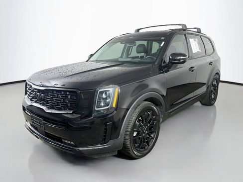 Used 2022 Kia Telluride SX w/ SX Prestige Package AWD/4WD image 3