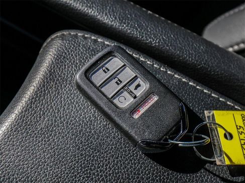 Used 2019 Honda Civic Sport image 27