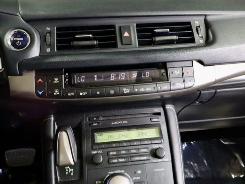 Used 2016 Lexus CT 200h w/ Accessory Package 2 image 19