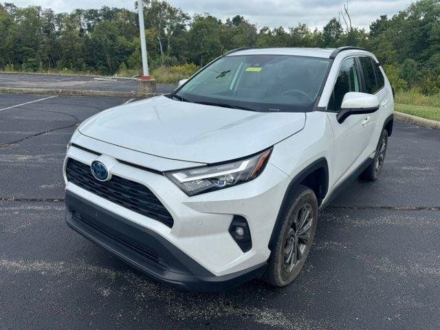 Certified 2023 Toyota RAV4 XLE Premium AWD/4WD image 7