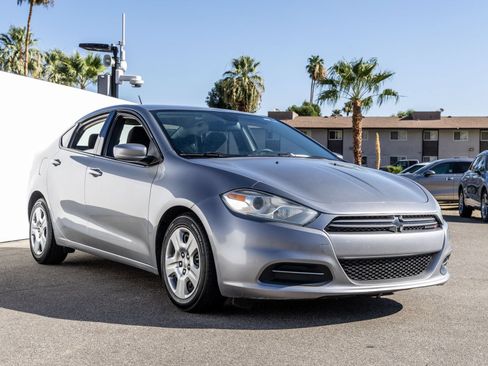 Used 2015 Dodge Dart SE w/ Convenience Group FWD image 5
