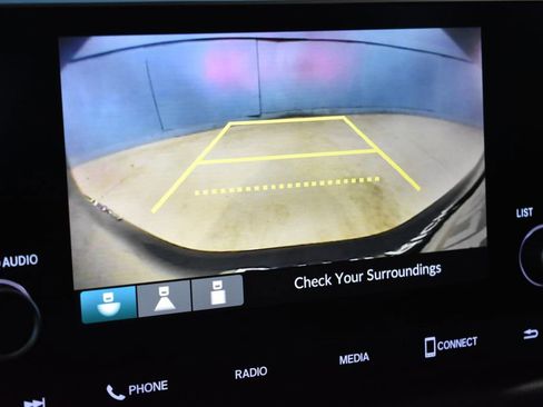 Used 2024 Honda HR-V LX image 12