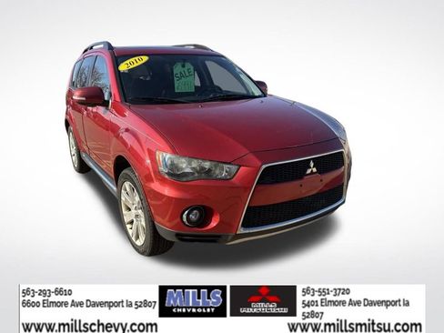 Used 2010 Mitsubishi Outlander SE image 3