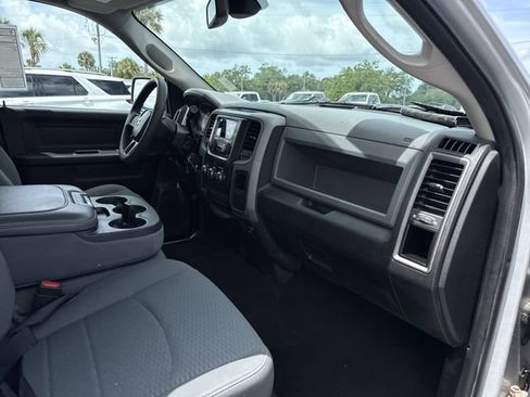 Used 2013 RAM 1500 Express RWD image 21