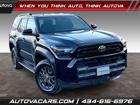 Used 2025 Toyota 4Runner SR5 image 1