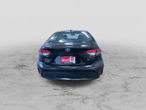 Certified 2022 Toyota Corolla LE FWD image 8