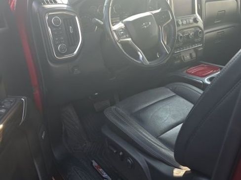 Used 2020 Chevrolet Silverado 1500 LT Trail Boss image 9