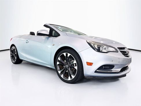 Used 2019 Buick Cascada Premium FWD image 6