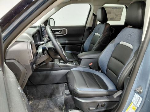 New 2025 Ford Bronco Sport Outer Banks w/ Outer Banks Tech Package+ AWD/4WD image 3
