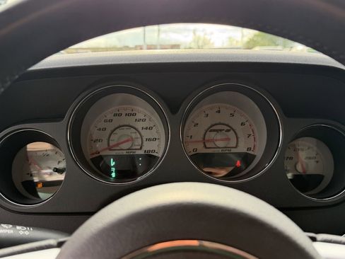 Used 2013 Dodge Challenger SRT8 w/ Harman Kardon Audio Group image 24