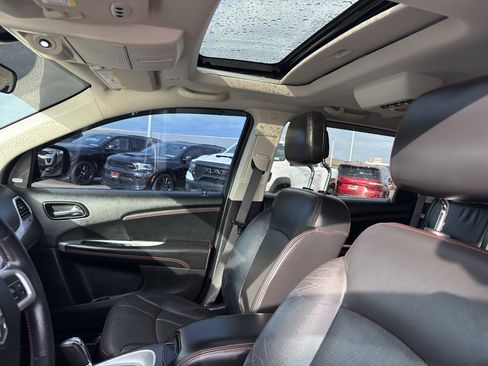 Used 2018 Dodge Journey GT w/ Nav & Sun Group AWD/4WD image 27