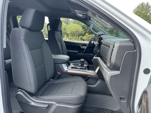 New 2026 Chevrolet Silverado 1500 LT Trail Boss w/ LPO, Dark Essentials Package image 45