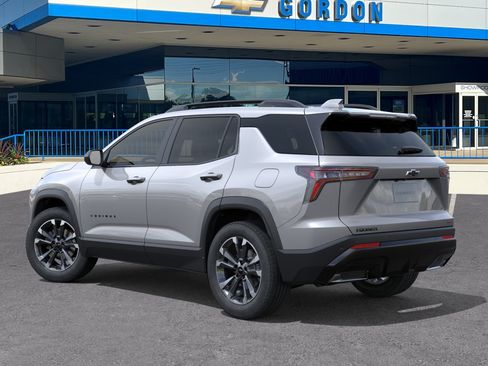New 2026 Chevrolet Equinox RS FWD image 3