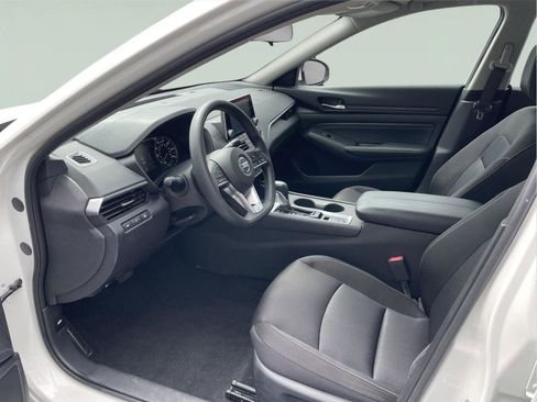 Used 2020 Nissan Altima 2.5 S w/ Driver Assist Package AWD/4WD image 11