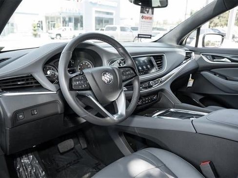 Used 2023 Buick Enclave Essence w/ LPO, Touring Package image 18
