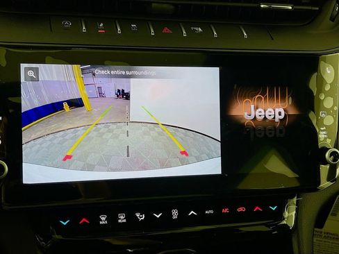New 2026 Jeep Grand Cherokee Altitude AWD/4WD image 14