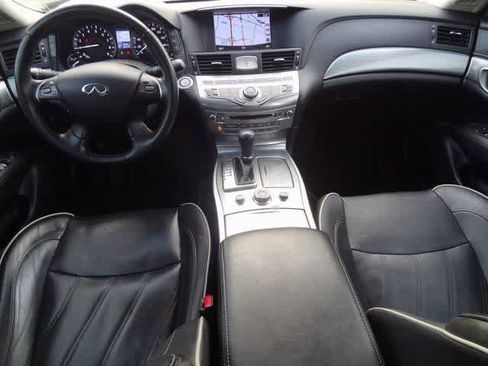 Used 2018 INFINITI Q70 L 3.7 image 15