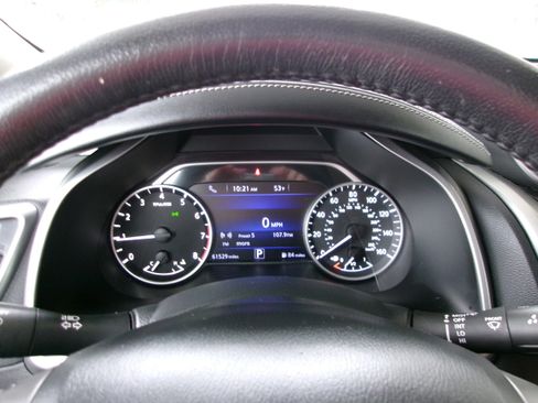 Used 2023 Nissan Murano SV AWD/4WD image 8