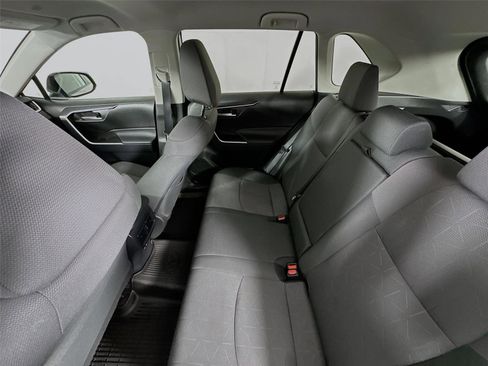 Certified 2025 Toyota RAV4 XLE AWD/4WD image 11