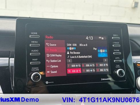 Used 2022 Toyota Camry SE image 26